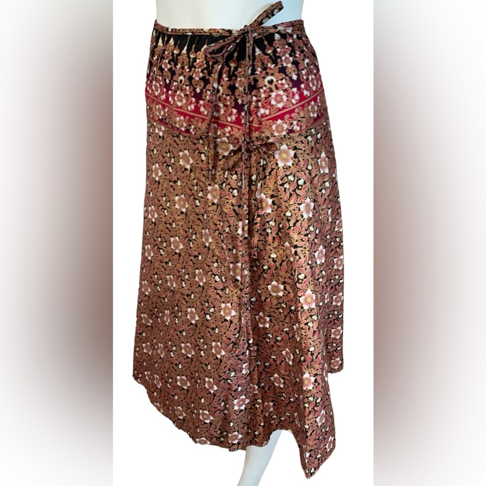 Boho wrap skirt made of 100% polished cotton. NWOT.  Sz. medium